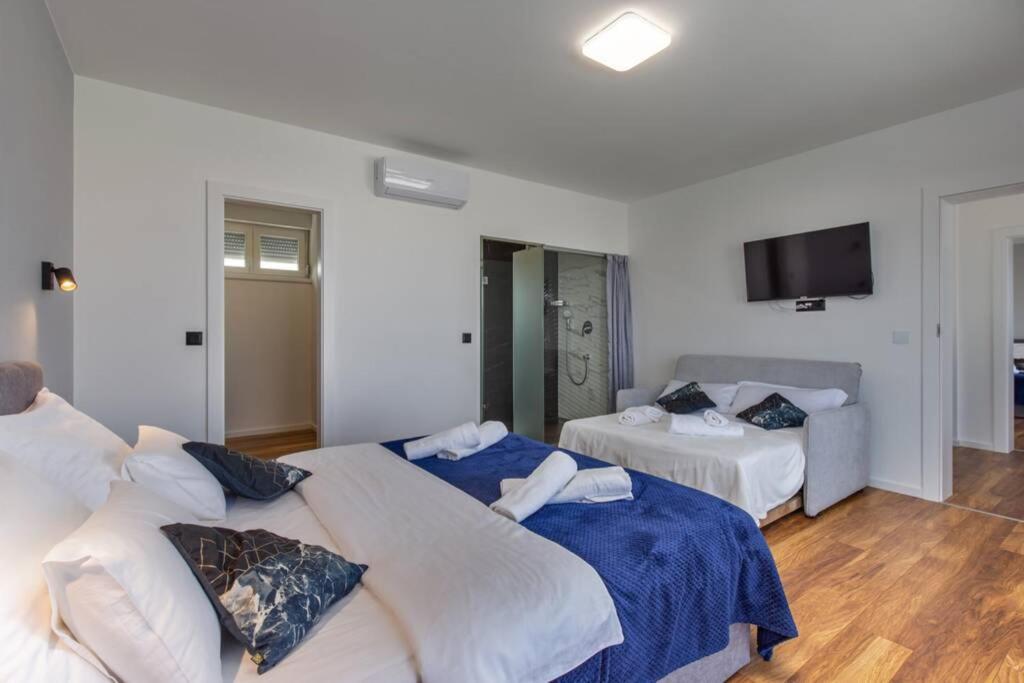 Villa Aurus - Luxury 5 Bedroom Vir Luaran gambar