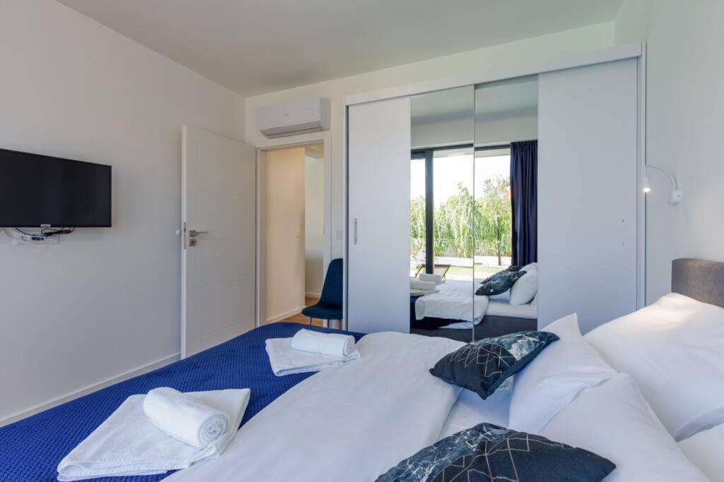 Villa Aurus - Luxury 5 Bedroom Vir Luaran gambar